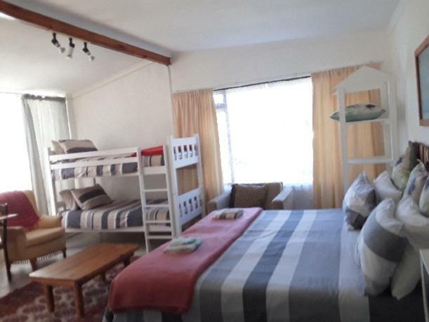 Albatross Apartment Hermanus Exterior photo